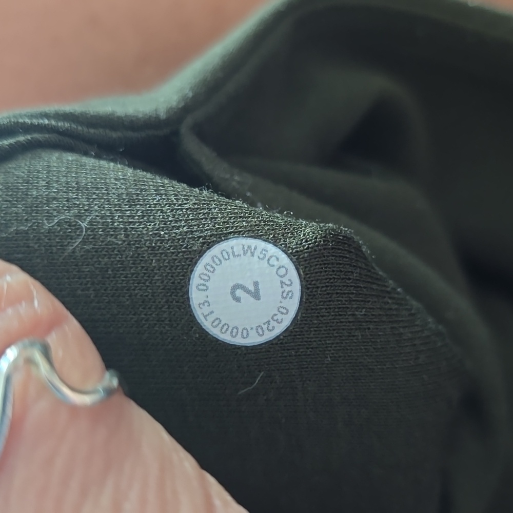 Lululemon Align Jogger 28" in Dark Olive - Picture 9 of 9